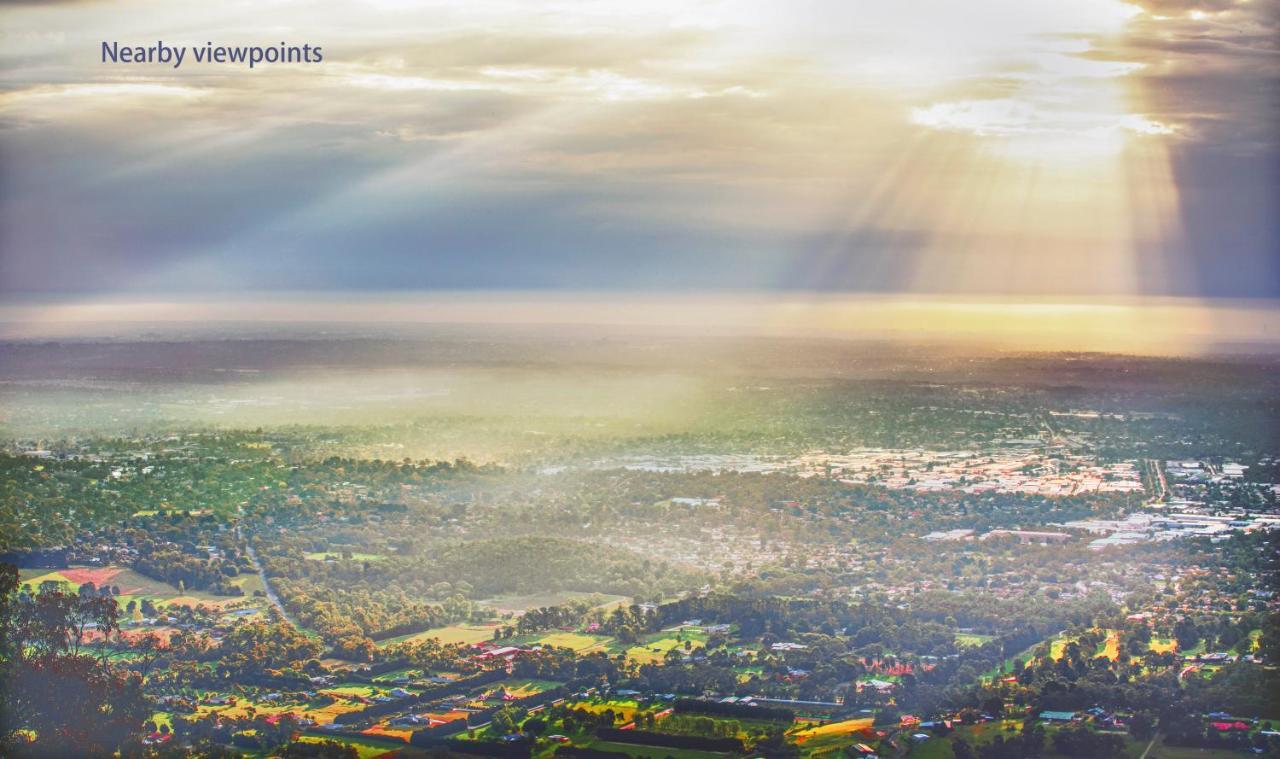 Arnica Views Summit Retreat Bed & Breakfast Mount Dandenong Ngoại thất bức ảnh