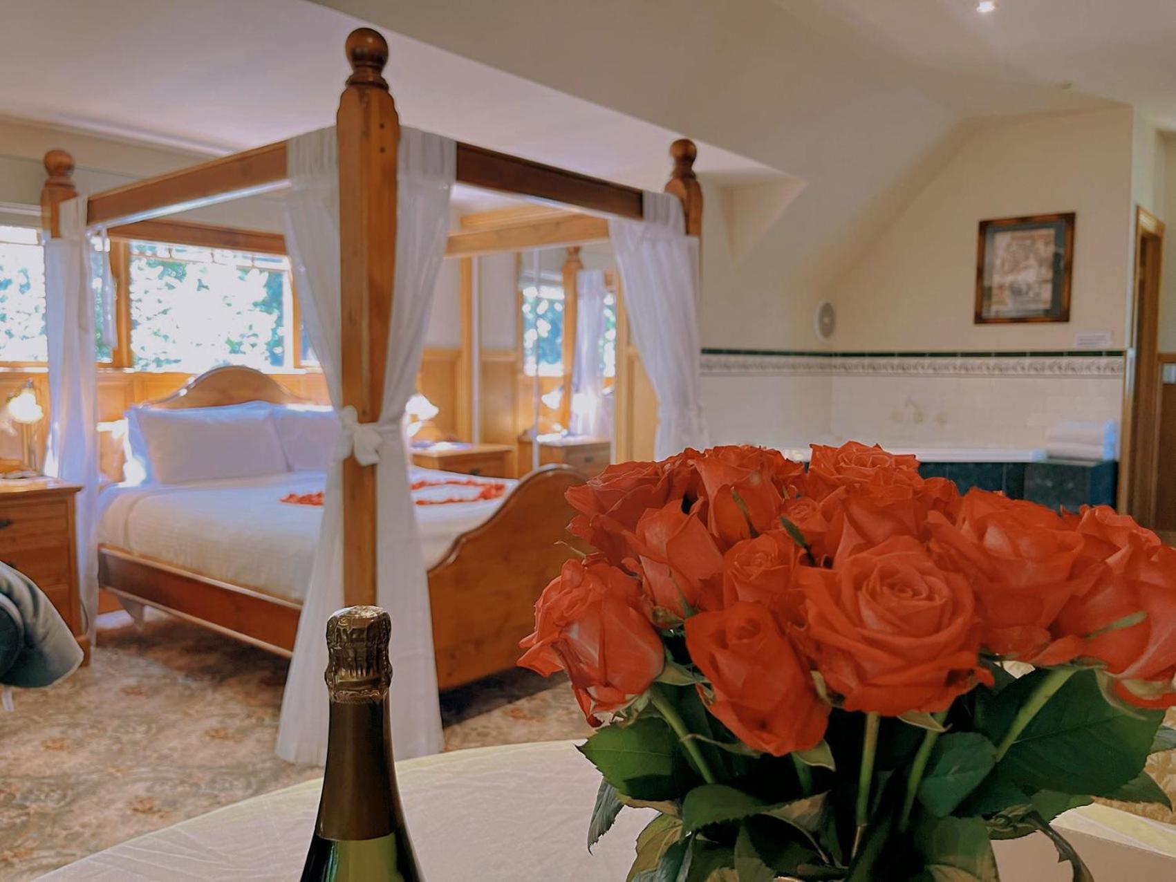 Arnica Views Summit Retreat Bed & Breakfast Mount Dandenong Ngoại thất bức ảnh