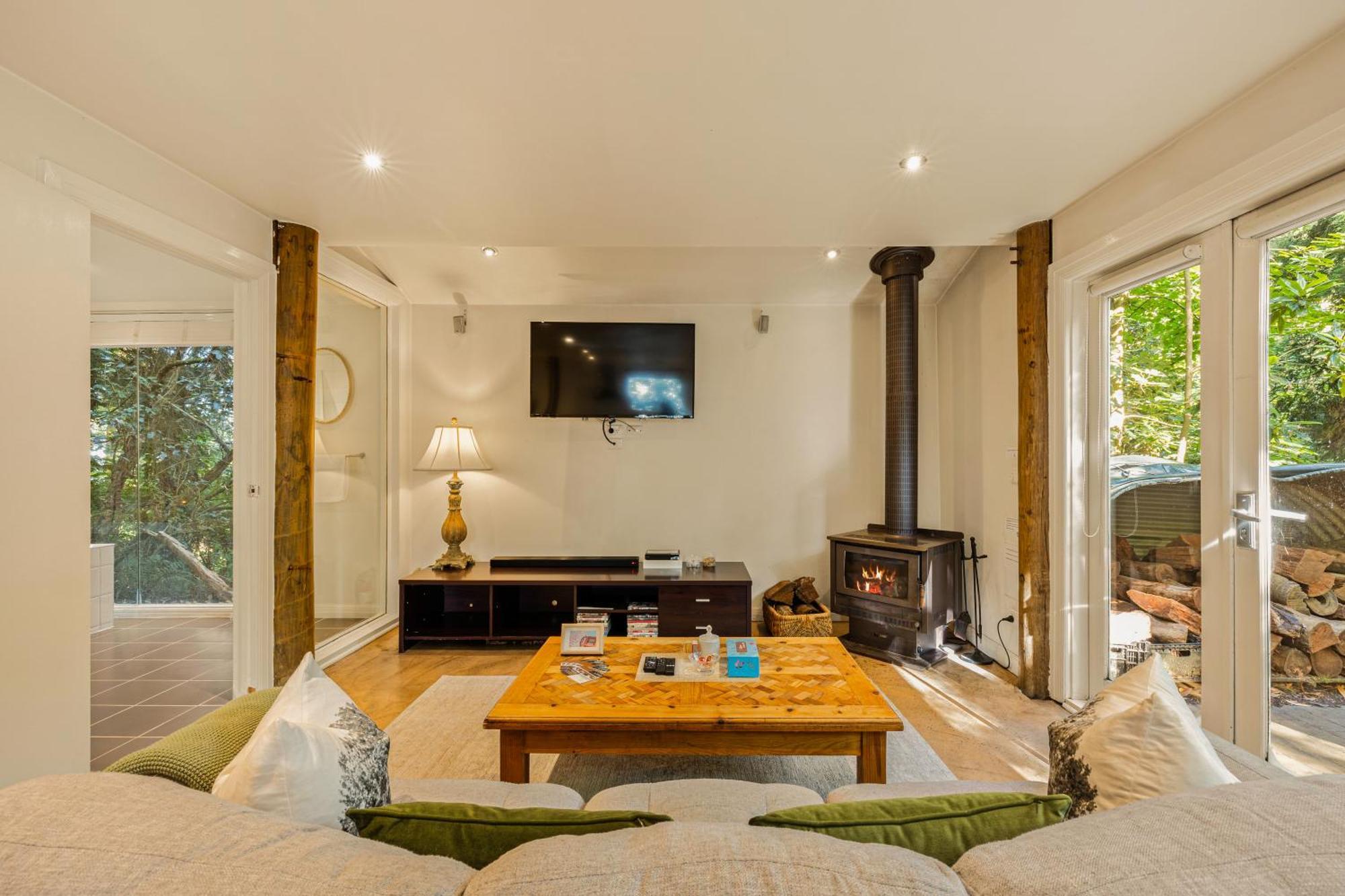 Arnica Views Summit Retreat Bed & Breakfast Mount Dandenong Ngoại thất bức ảnh