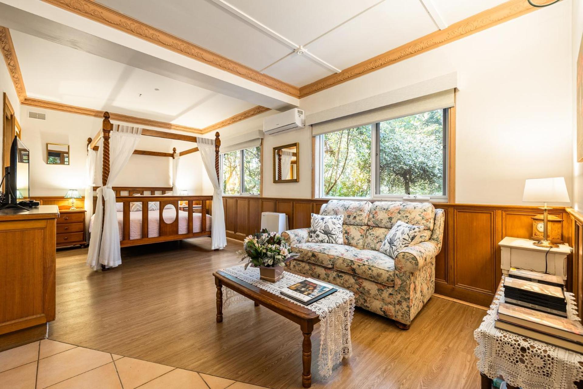 Arnica Views Summit Retreat Bed & Breakfast Mount Dandenong Ngoại thất bức ảnh