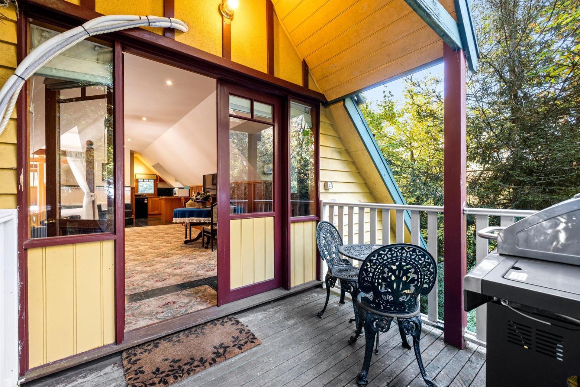 Arnica Views Summit Retreat Bed & Breakfast Mount Dandenong Ngoại thất bức ảnh