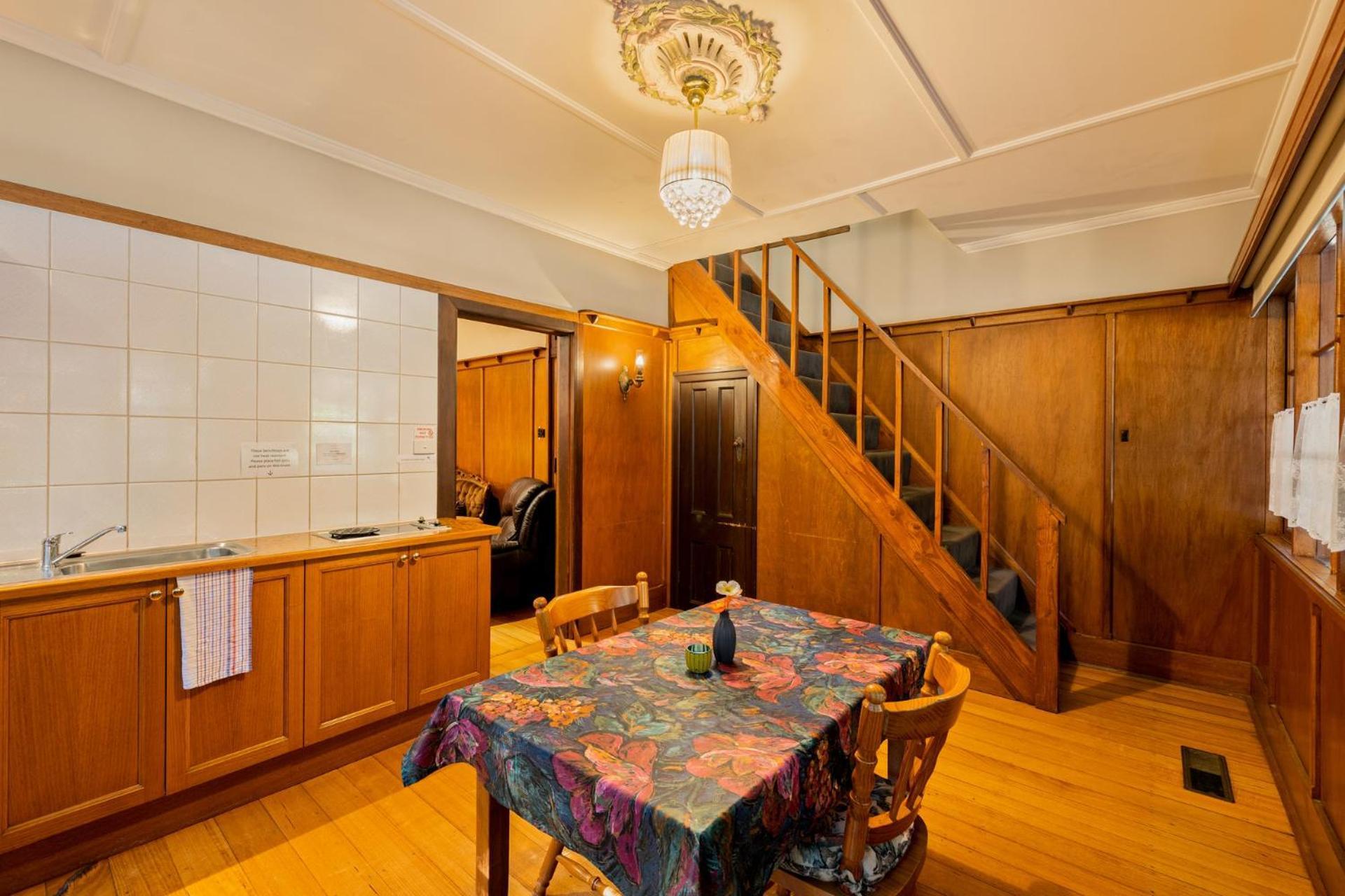 Arnica Views Summit Retreat Bed & Breakfast Mount Dandenong Ngoại thất bức ảnh